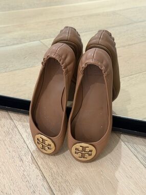 Tory Burch Reva Ballet Flats Brown Leather Logo Size 6